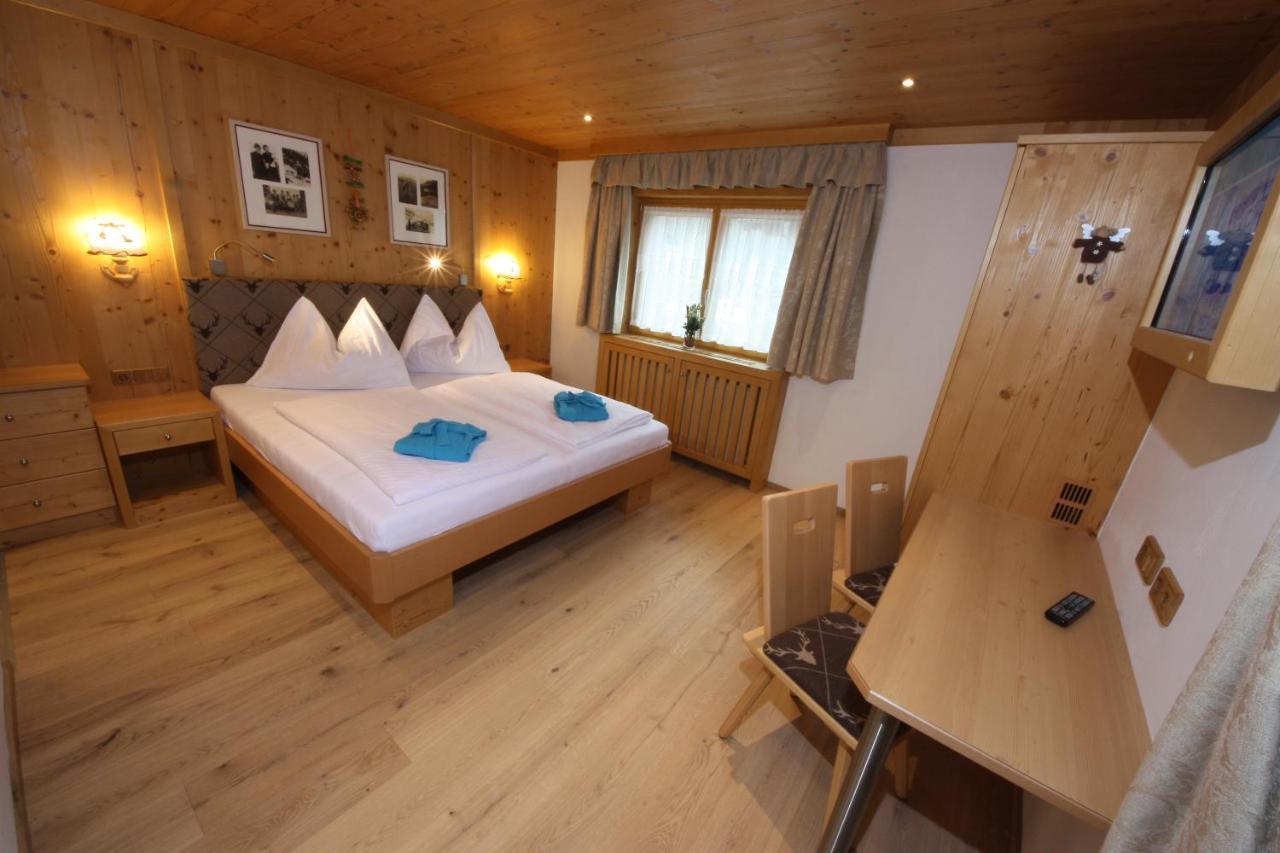 Talheimer Grias Di & Hoamat Since 1958 Inklusive Therme Tauern Spa & Jokercard Saalbach-Hinterglemm Buitenkant foto