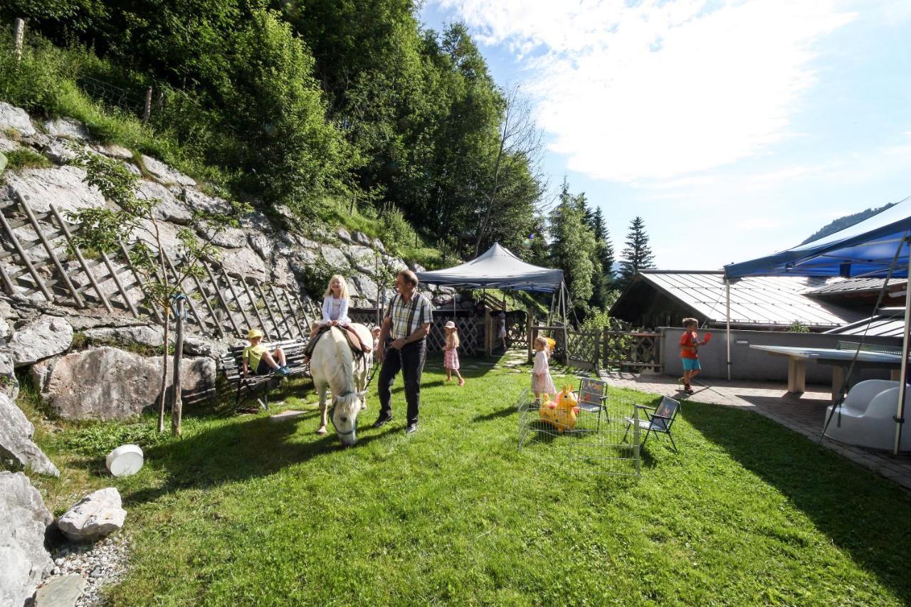 Talheimer Grias Di & Hoamat Since 1958 Inklusive Therme Tauern Spa & Jokercard Saalbach-Hinterglemm Buitenkant foto